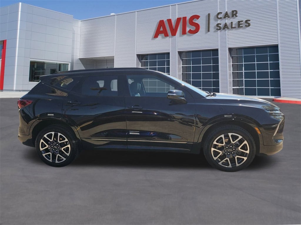 Thumbnail: 2025 Chevrolet Blazer - 5