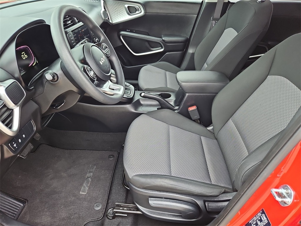 Thumbnail: 2024 Kia Soul - 24