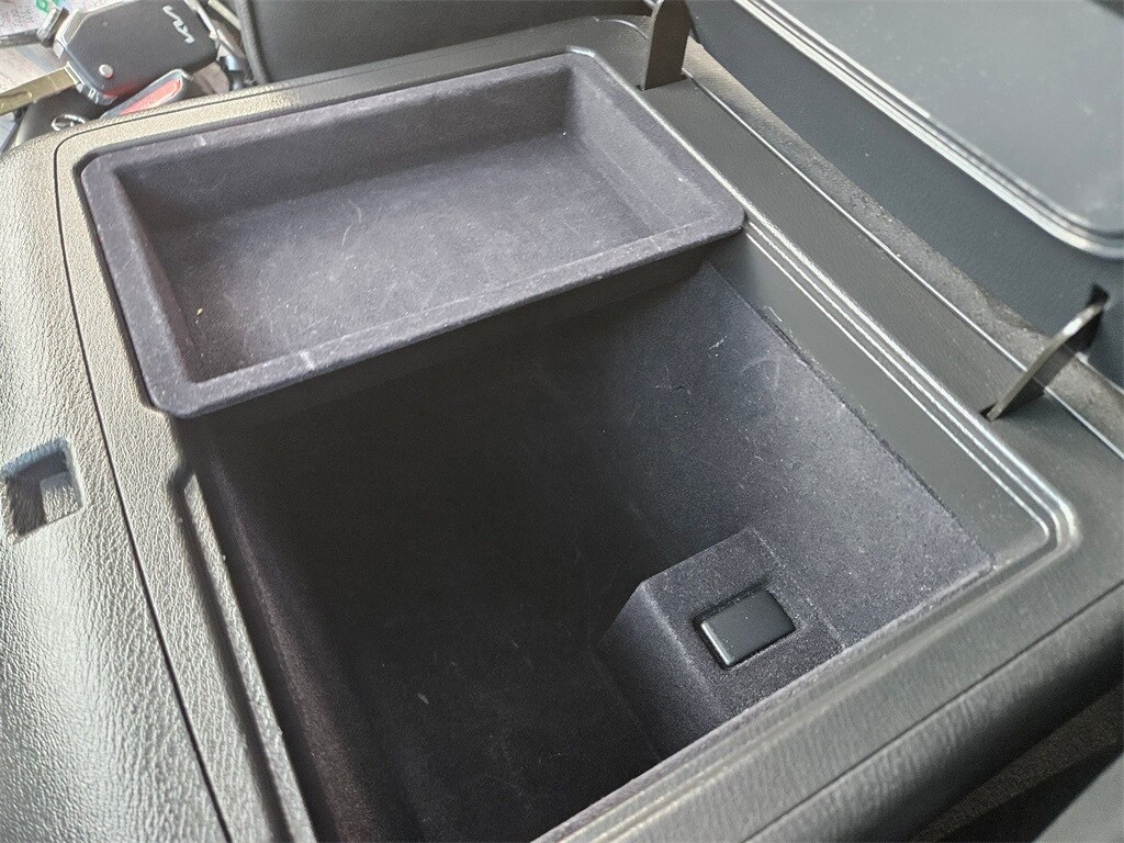 Thumbnail: 2024 INFINITI QX80 - 27