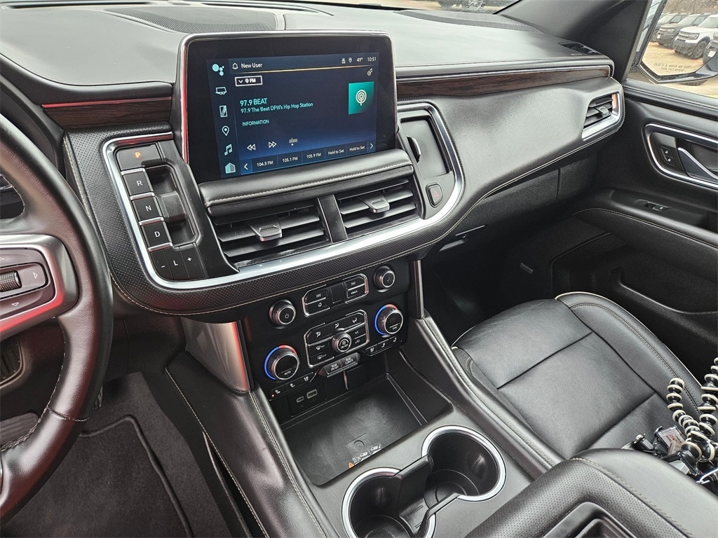 Thumbnail: 2023 Chevrolet Suburban - 20