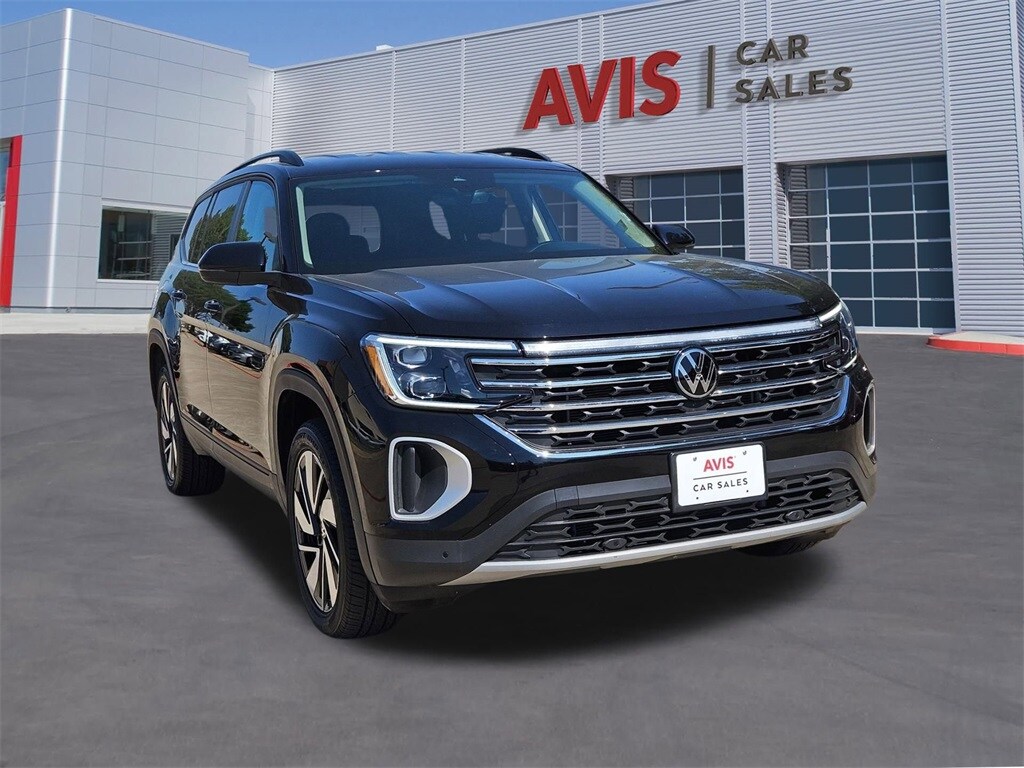 2025 Volkswagen Atlas SE Technology photo 3