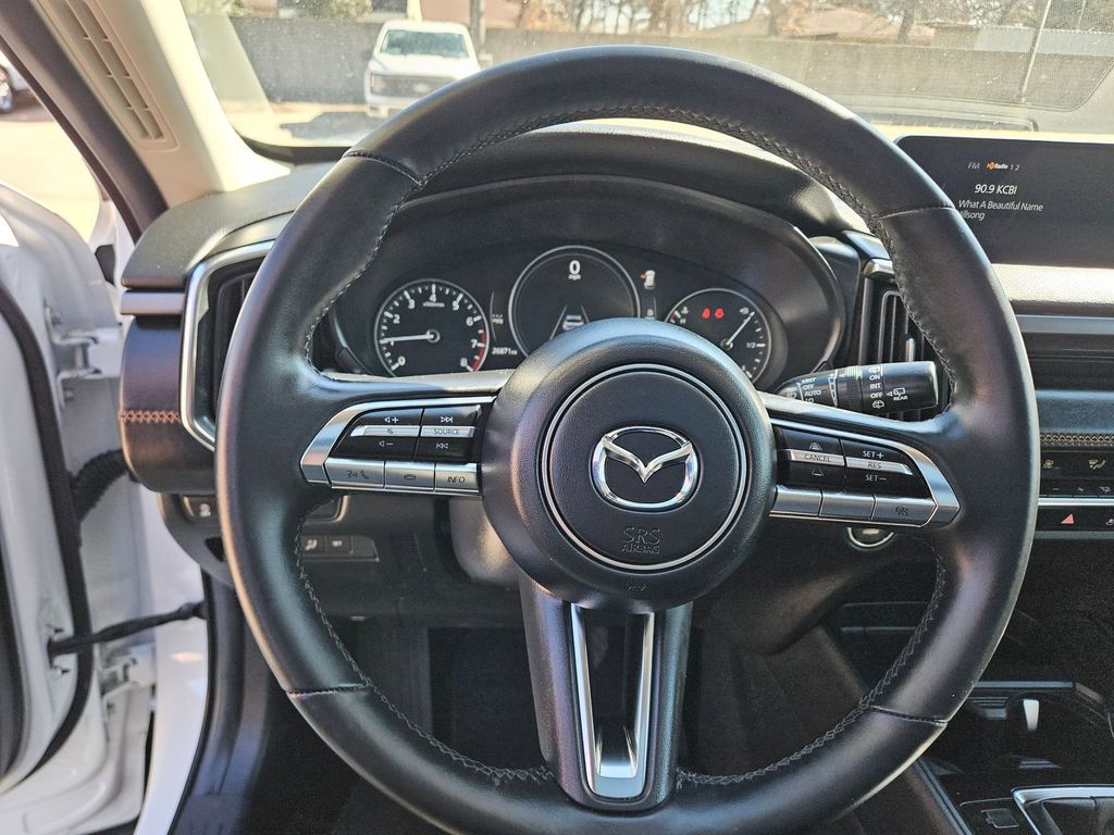 Thumbnail: 2025 Mazda CX-50 - 17