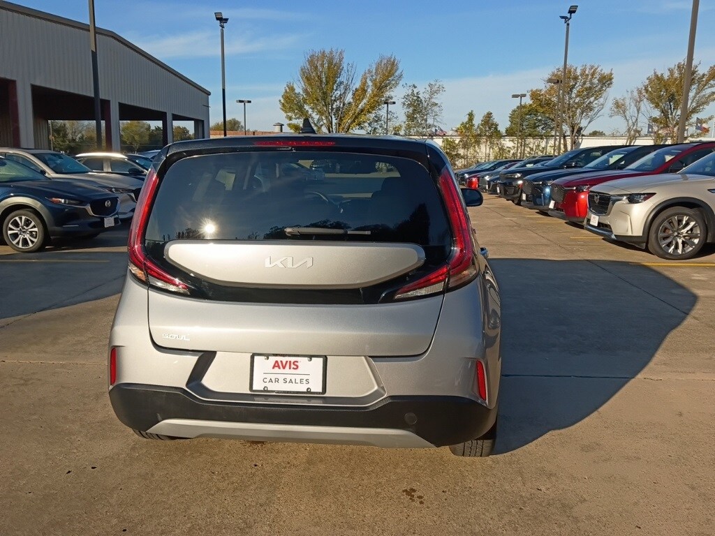 Thumbnail: 2024 Kia Soul - 10