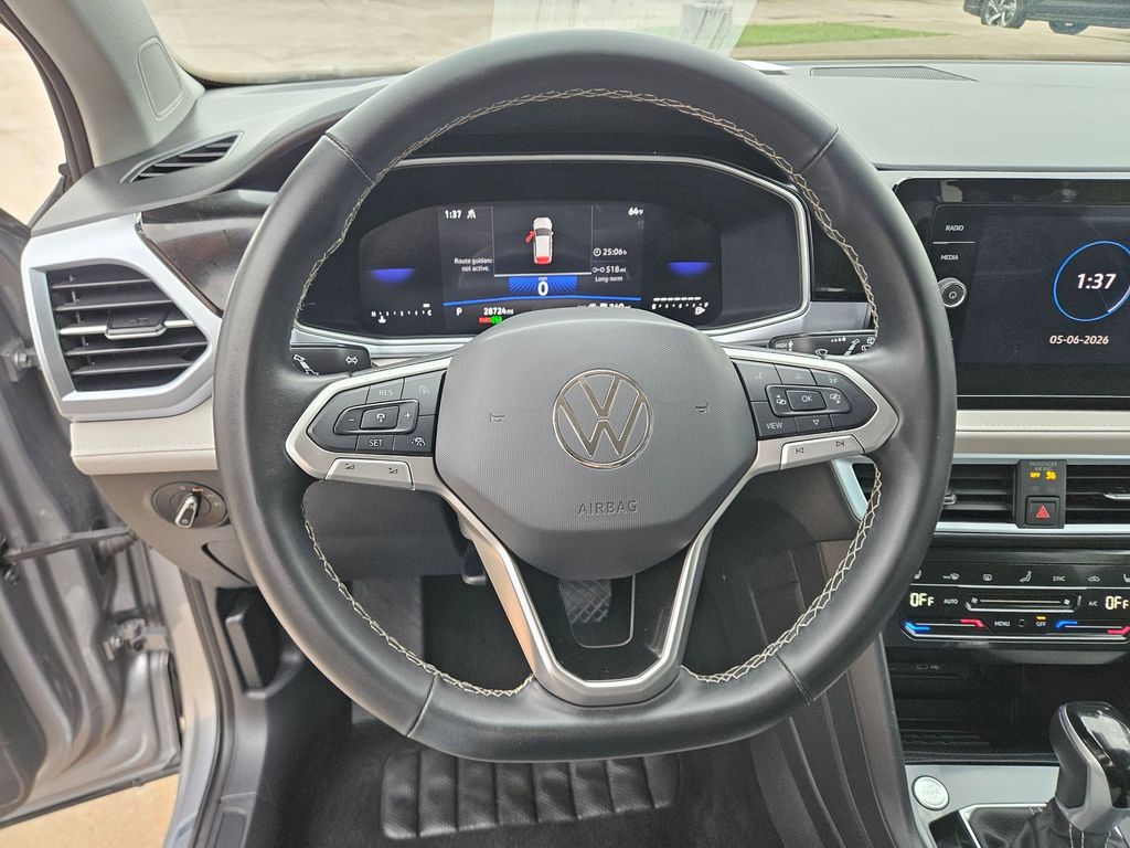 Thumbnail: 2025 Volkswagen Taos - 18