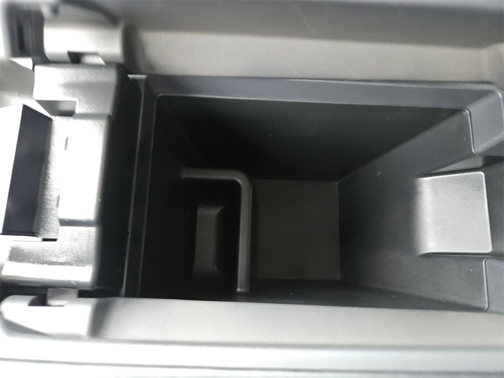 Thumbnail: 2023 Nissan Rogue - 27