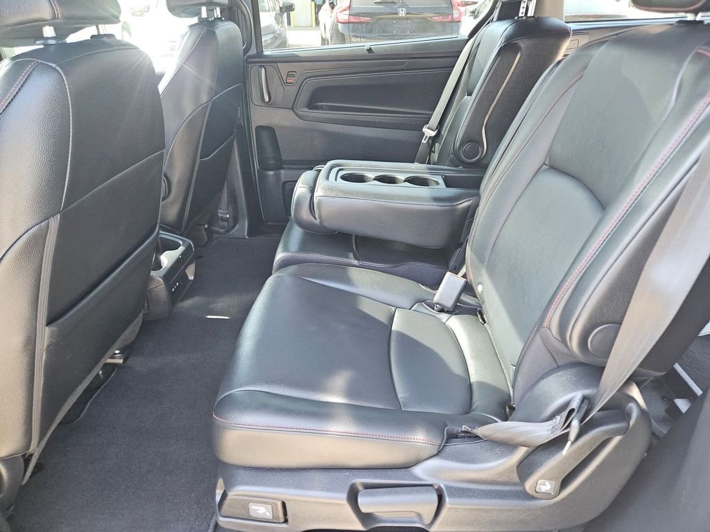 Thumbnail: 2025 Honda Odyssey - 31