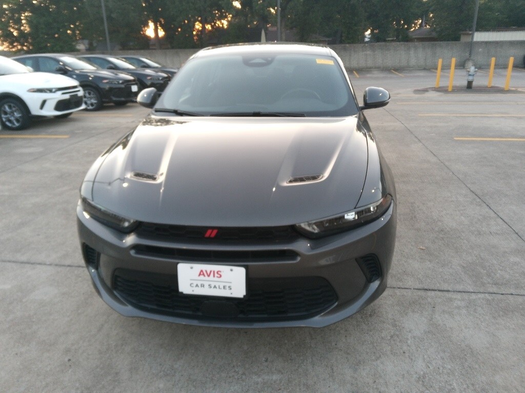 2024 Dodge Hornet R/T photo 2
