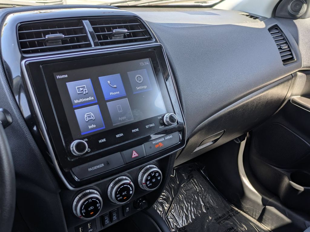 Thumbnail: 2025 Mitsubishi Outlander Sport - 15