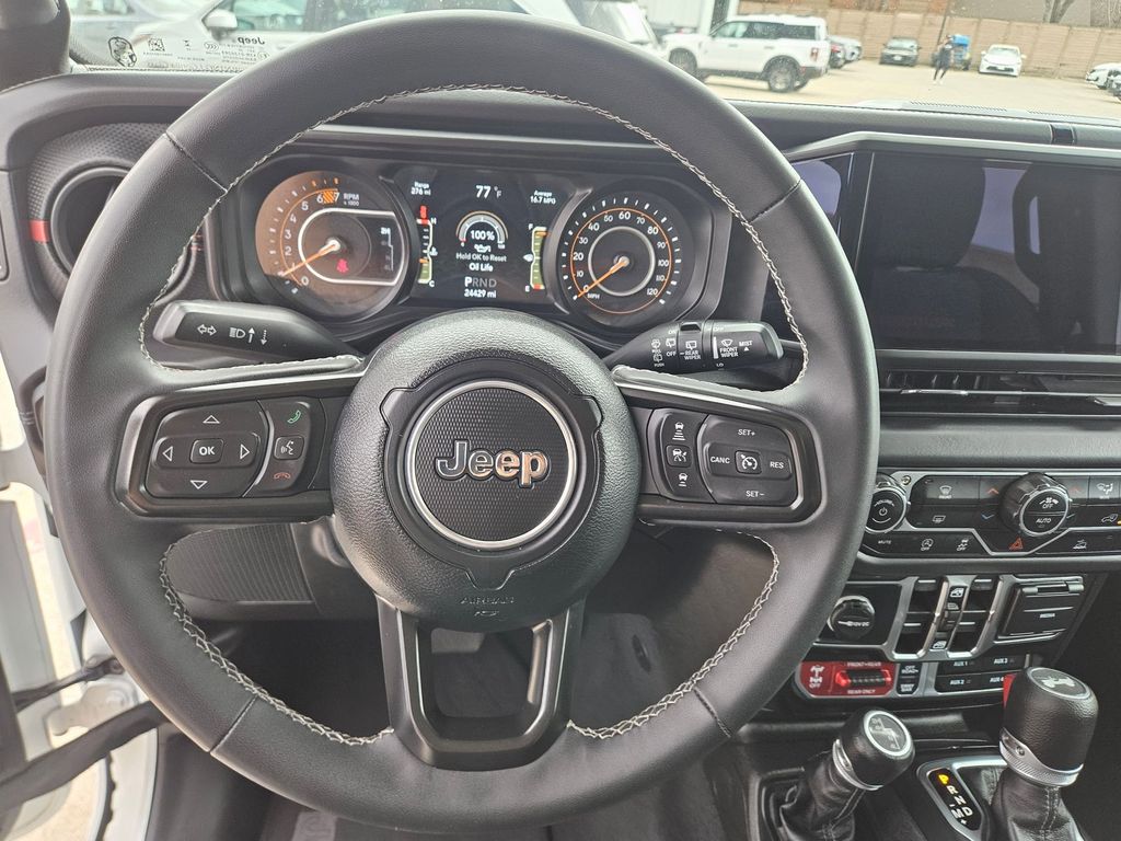 Thumbnail: 2025 Jeep Wrangler - 16