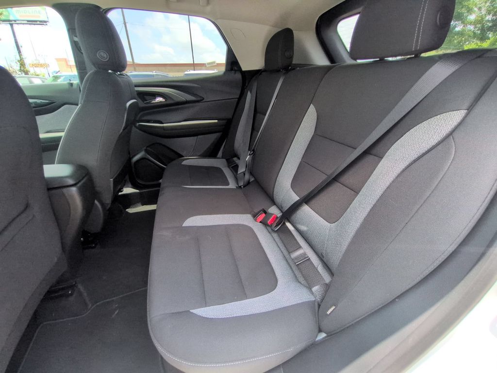 2025 Chevrolet Trailblazer LT - Photo 27