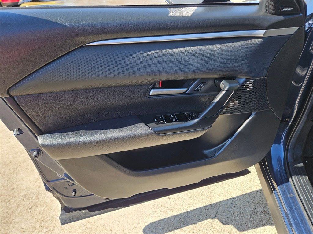 Thumbnail: 2025 Mazda CX-50 - 14