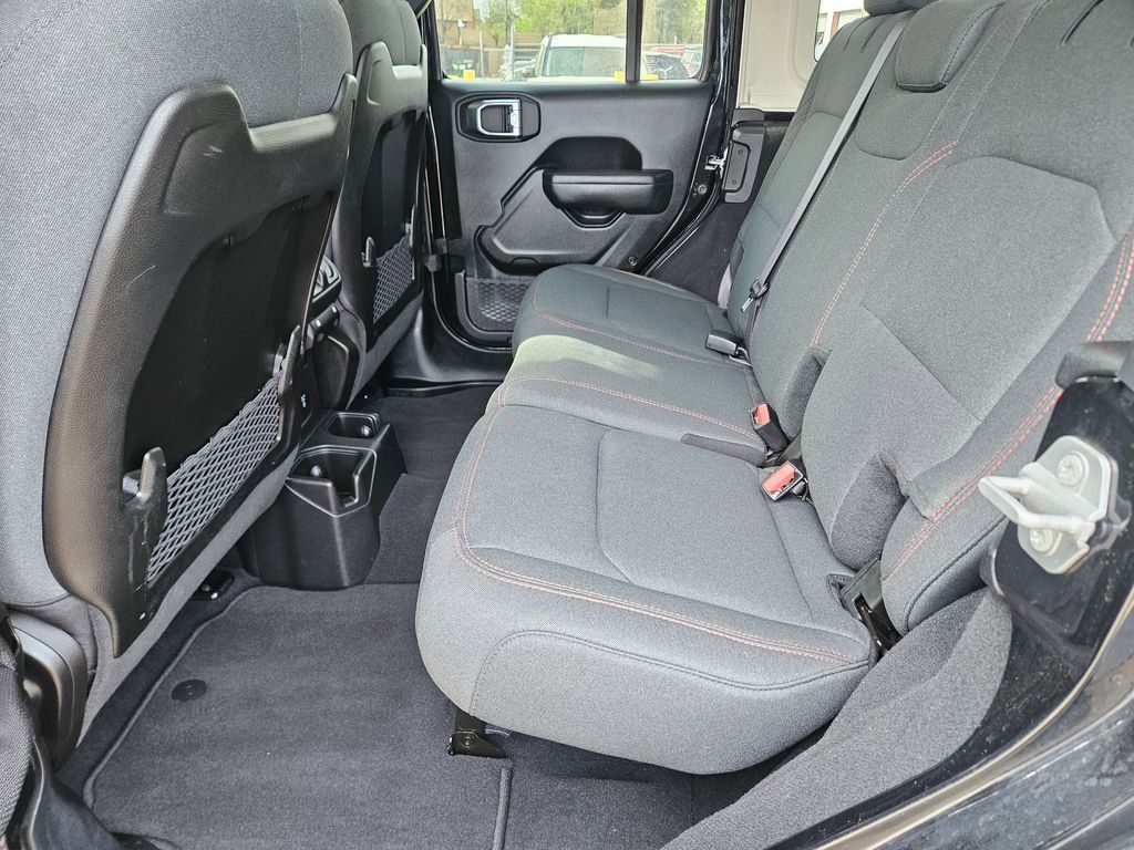 Thumbnail: 2025 Jeep Wrangler - 27