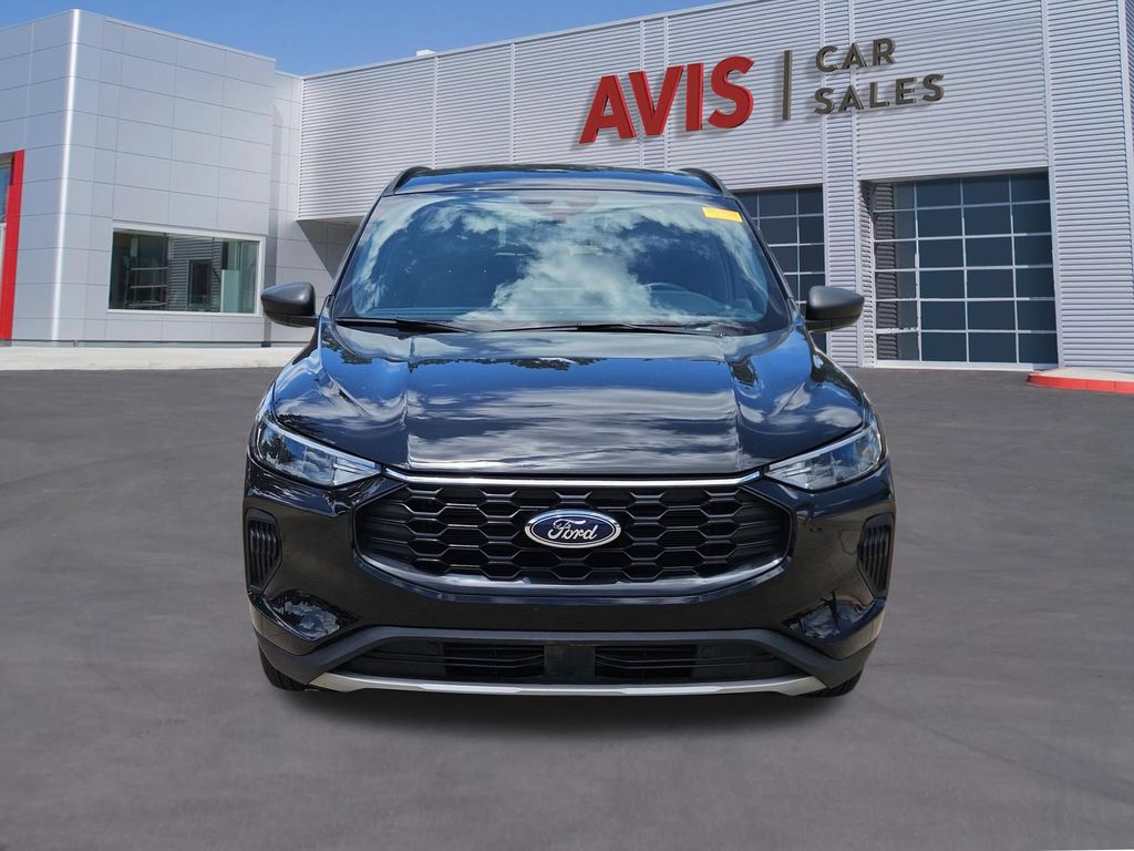 Thumbnail: 2025 Ford Escape - 10