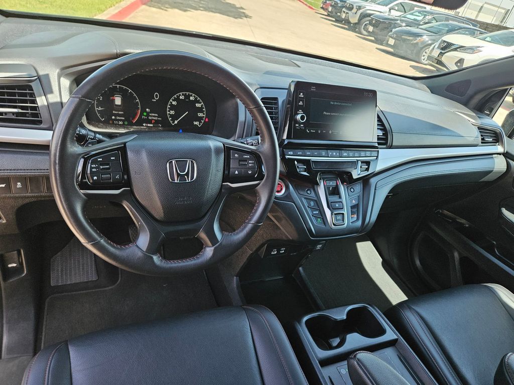 Thumbnail: 2025 Honda Odyssey - 16
