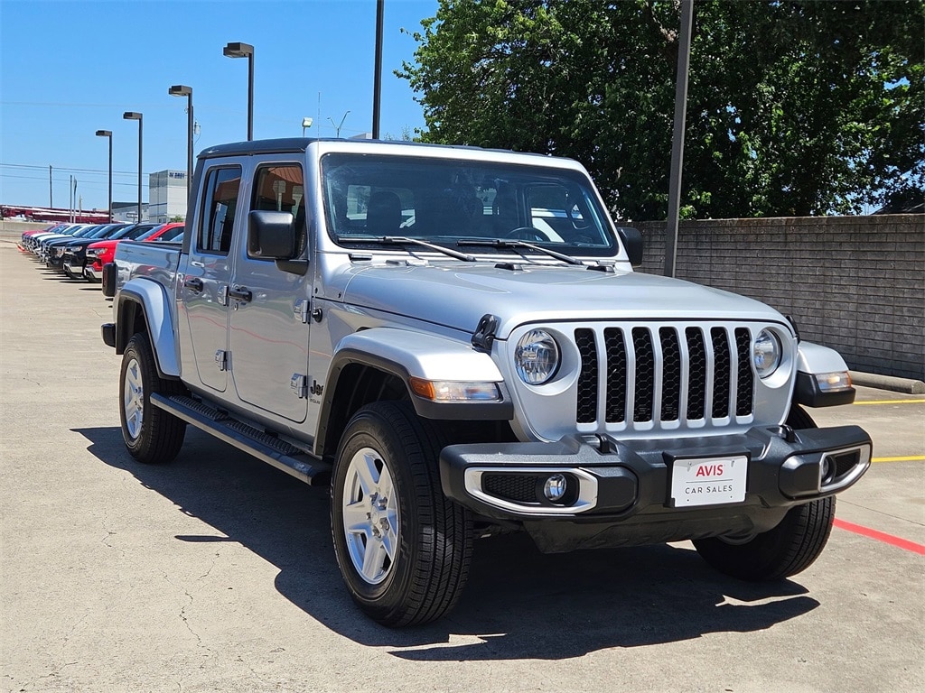 Thumbnail: 2023 Jeep Gladiator - 3