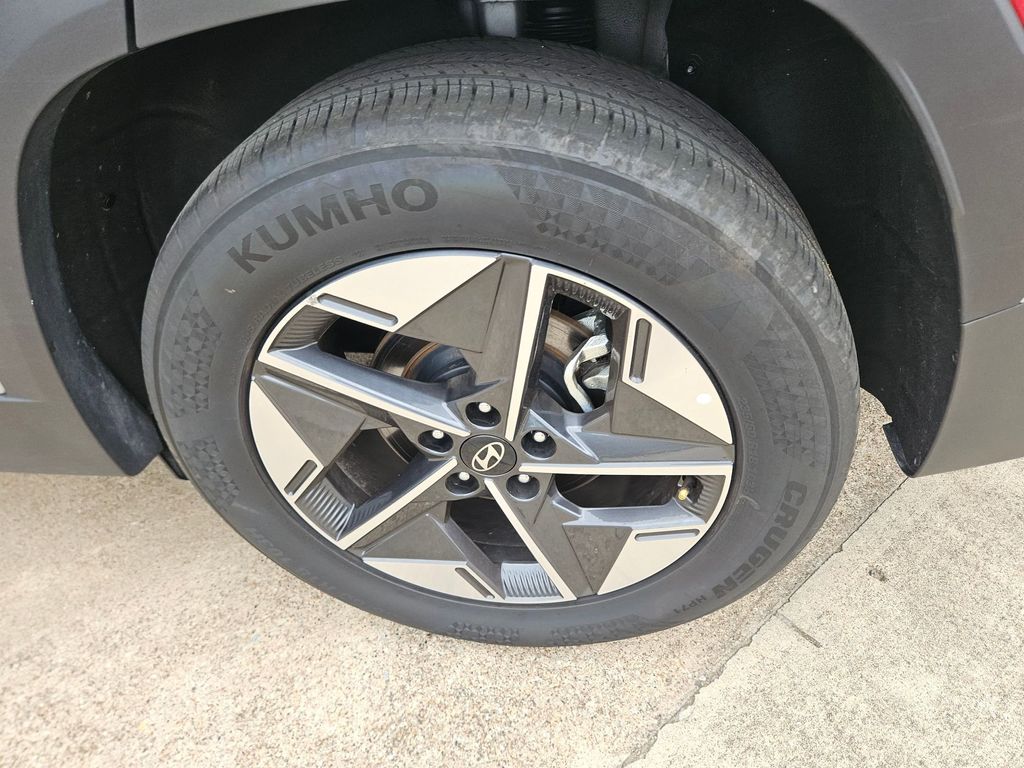 Thumbnail: 2025 Hyundai Tucson - 25