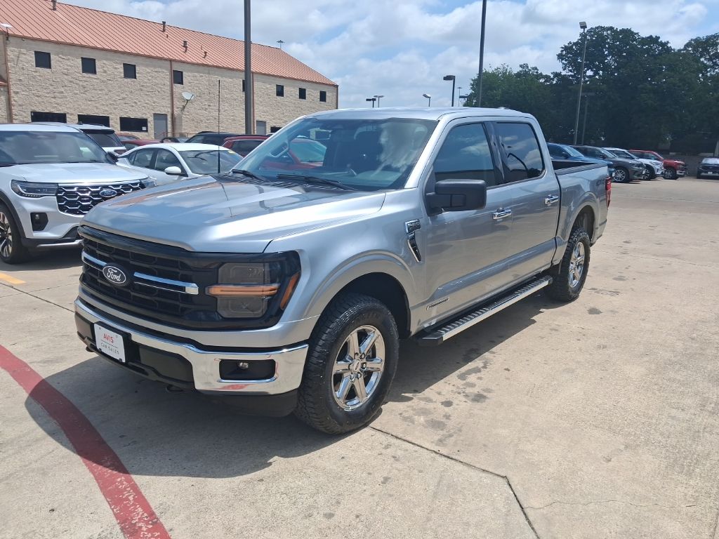 2025 Ford F-150's photo