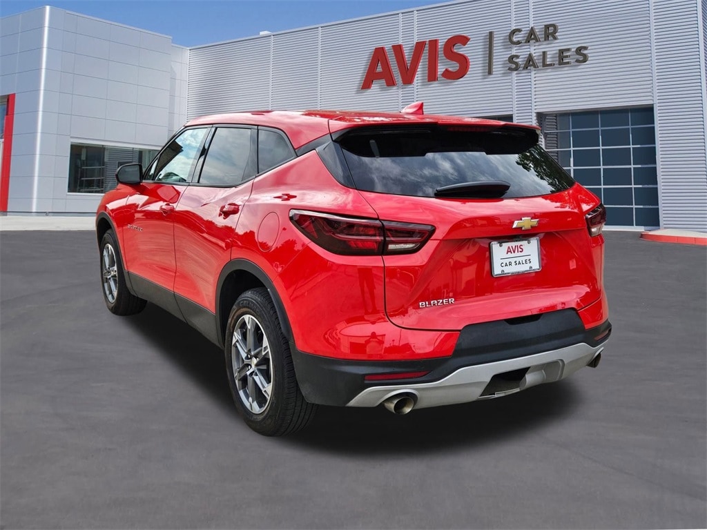 Thumbnail: 2023 Chevrolet Blazer - 9