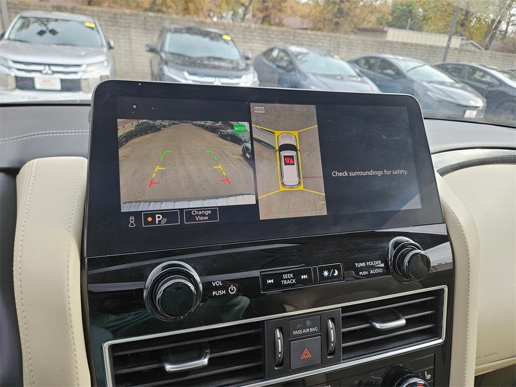 Thumbnail: 2023 INFINITI QX80 - 23