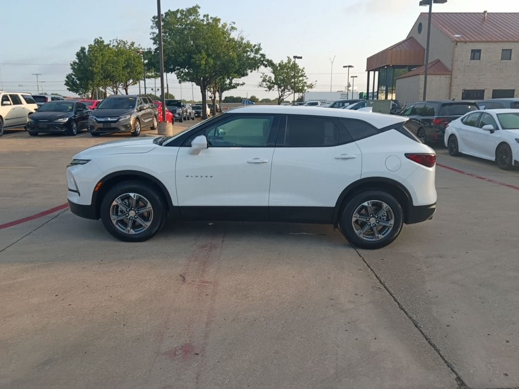 Thumbnail: 2025 Chevrolet Blazer - 1