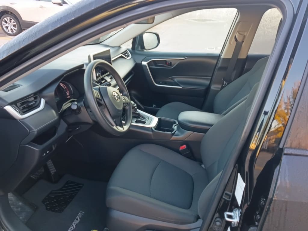 Thumbnail: 2025 Toyota RAV4 - 3