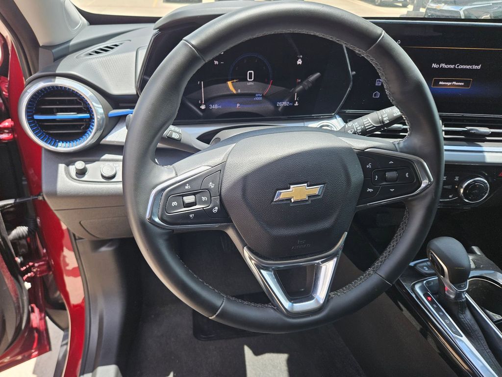 Thumbnail: 2025 Chevrolet Trax - 18