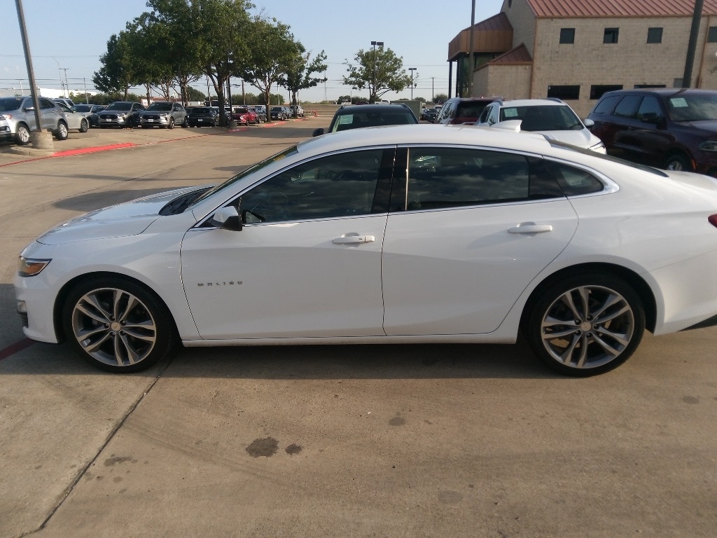 Thumbnail: 2023 Chevrolet Malibu - 3