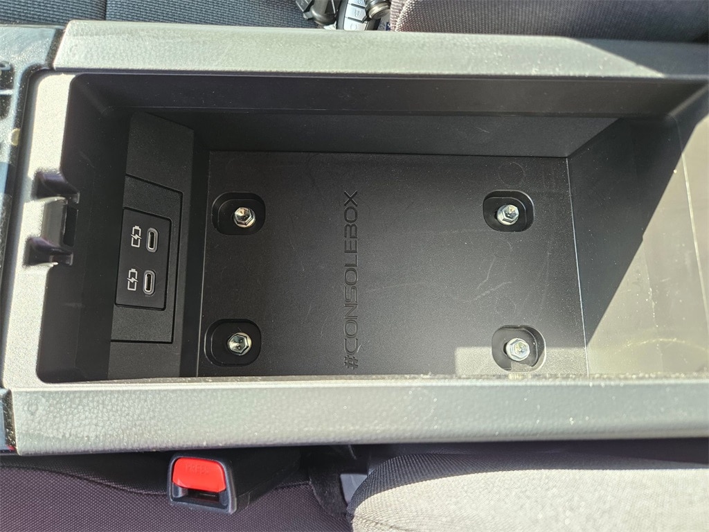 Thumbnail: 2025 Toyota Prius - 27