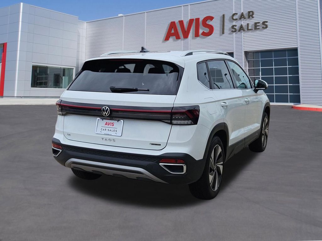 Thumbnail: 2025 Volkswagen Taos - 6