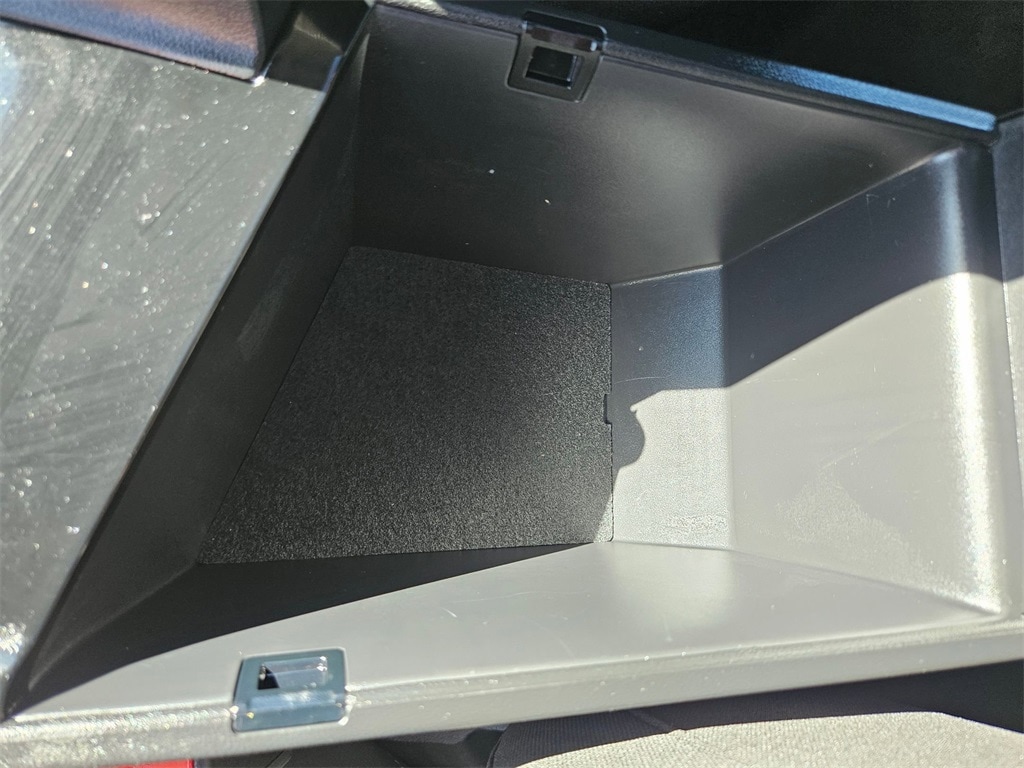 Thumbnail: 2025 Hyundai Elantra - 30