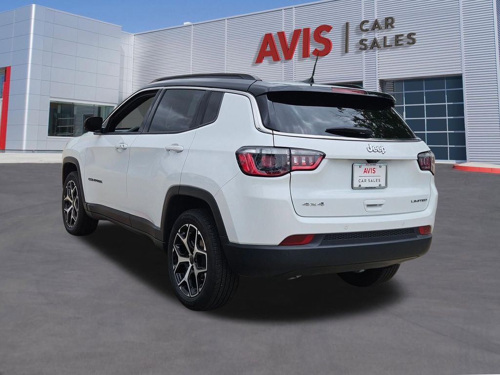 Thumbnail: 2025 Jeep Compass - 3