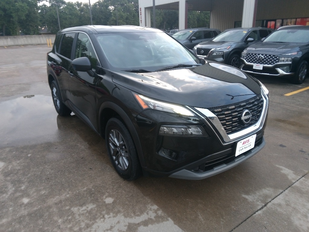 Thumbnail: 2023 Nissan Rogue - 3