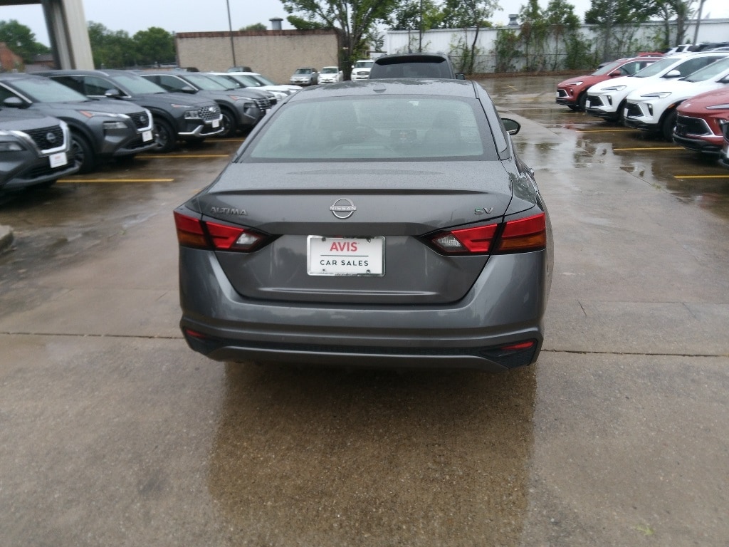 Thumbnail: 2024 Nissan Altima - 6