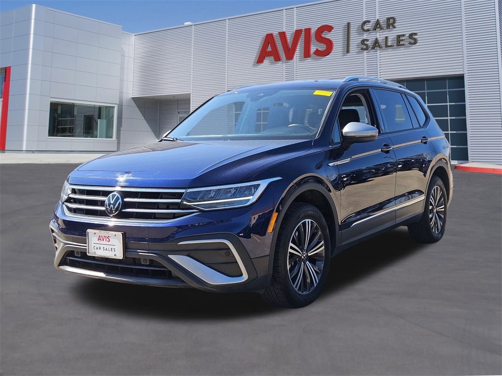 Thumbnail: 2024 Volkswagen Tiguan - 1