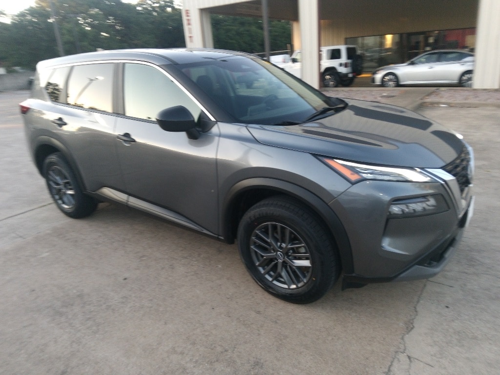 Thumbnail: 2023 Nissan Rogue - 8