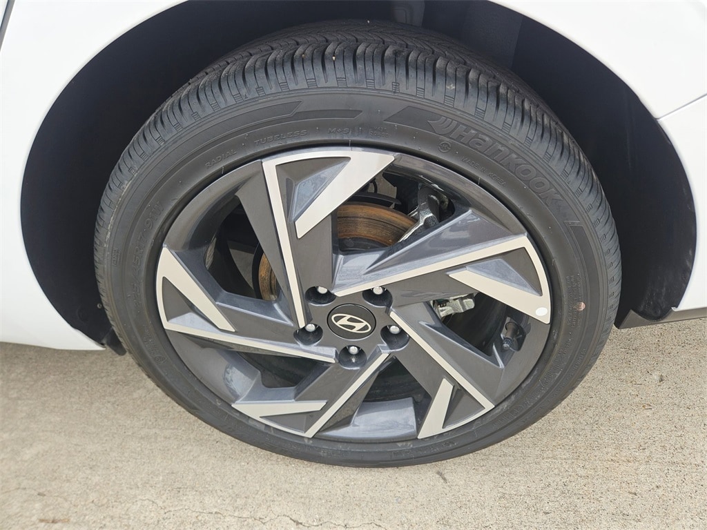 Thumbnail: 2025 Hyundai Elantra - 26