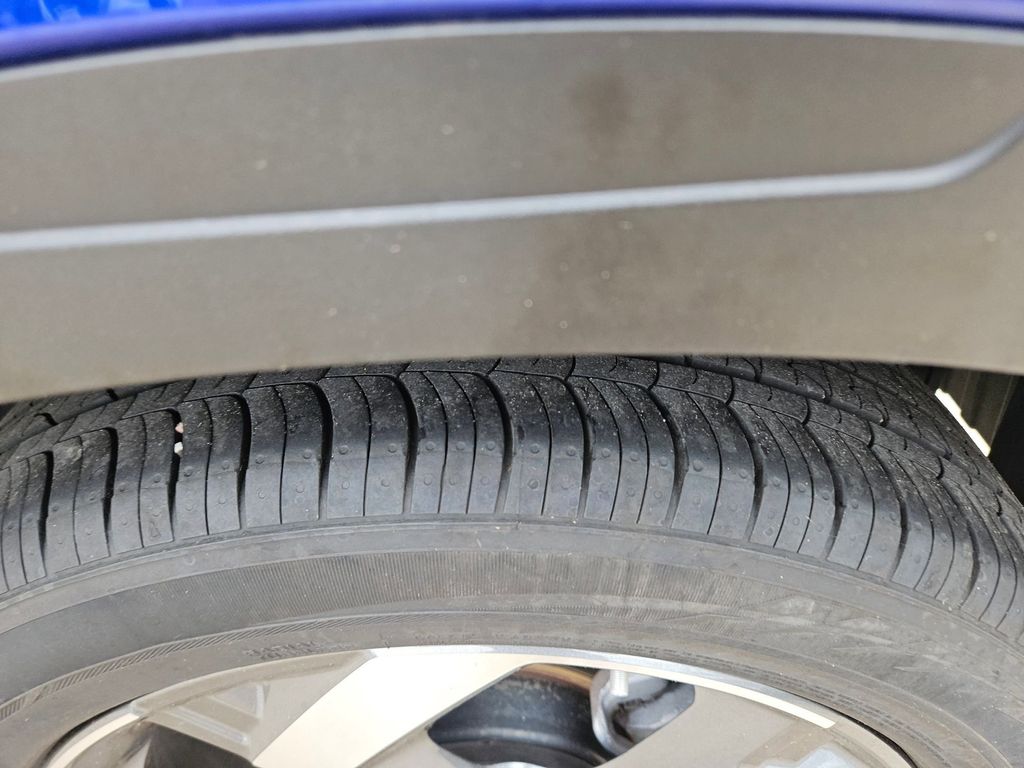 Thumbnail: 2025 Hyundai Venue - 26