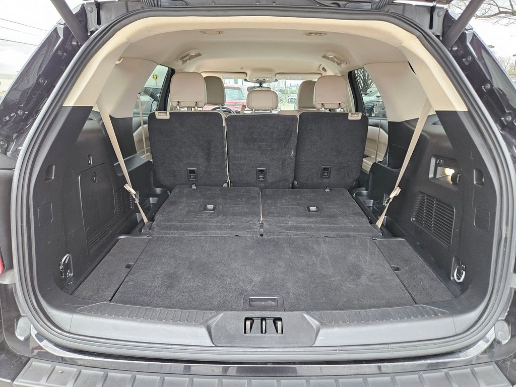 Thumbnail: 2024 Ford Explorer - 24