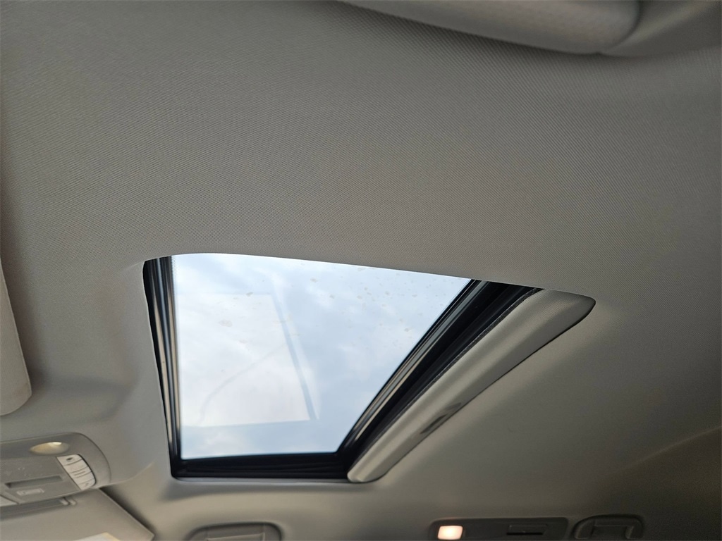 Thumbnail: 2024 INFINITI QX80 - 24