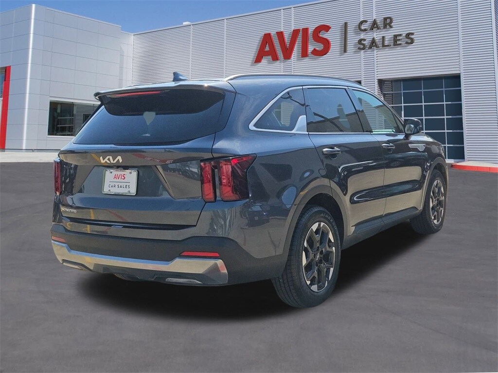 Thumbnail: 2024 Kia Sorento - 6