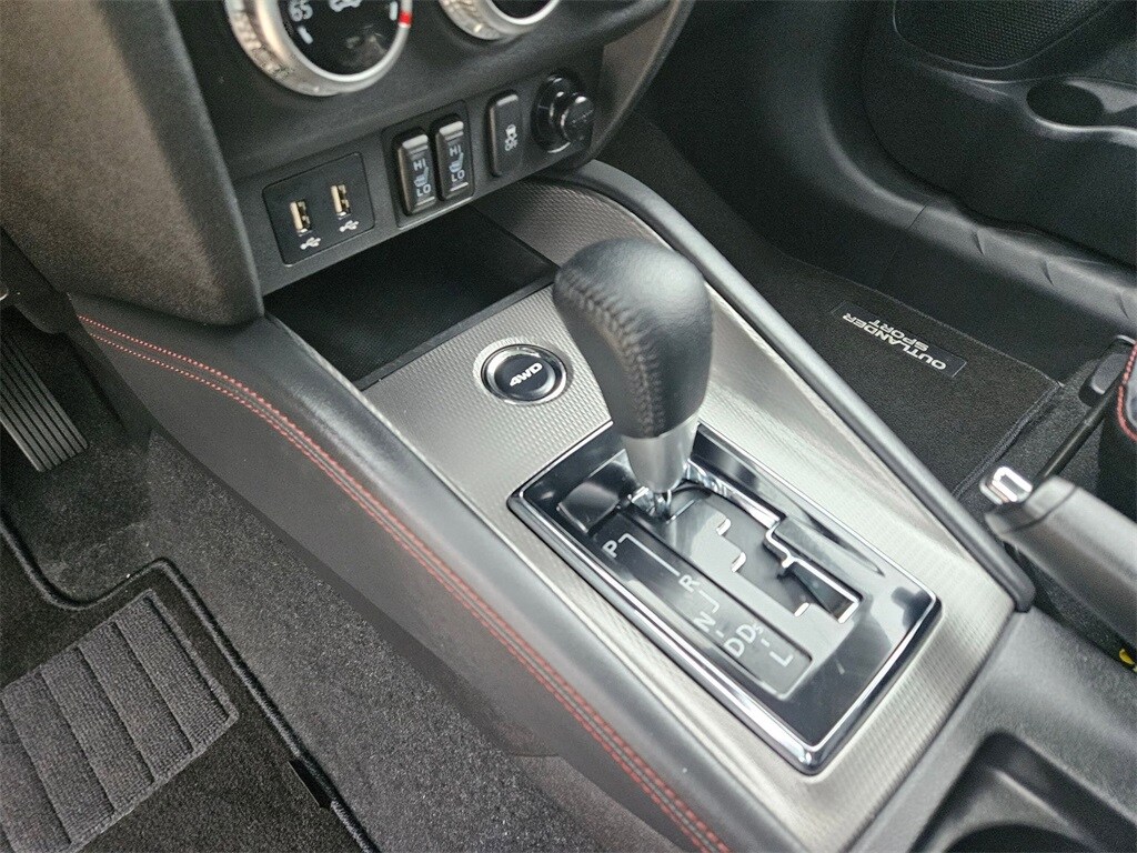 Thumbnail: 2025 Mitsubishi Outlander Sport - 26