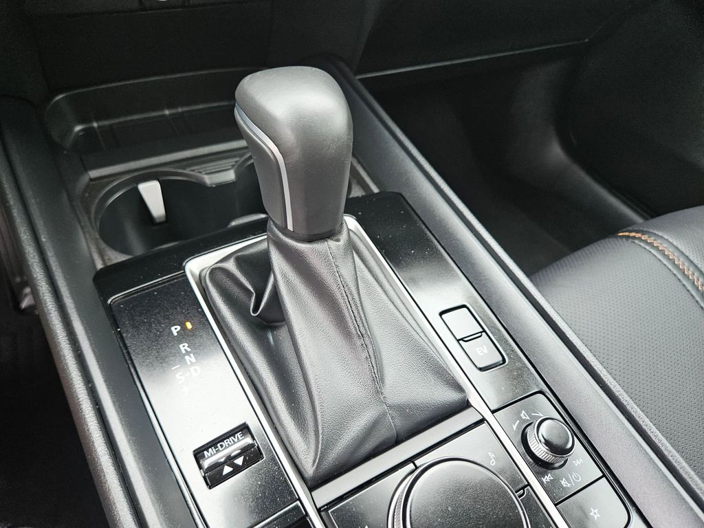 Thumbnail: 2025 Mazda CX-50 - 28