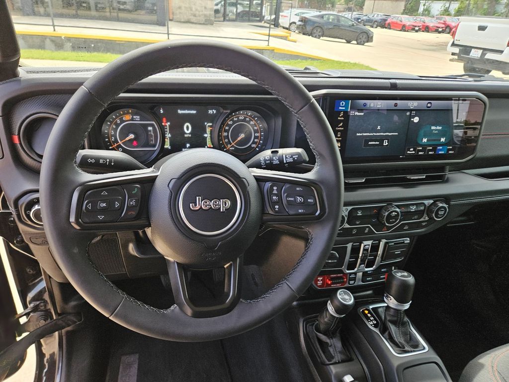 Thumbnail: 2025 Jeep Wrangler - 17