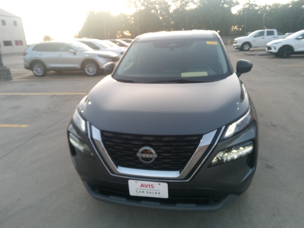 Thumbnail: 2023 Nissan Rogue - 2