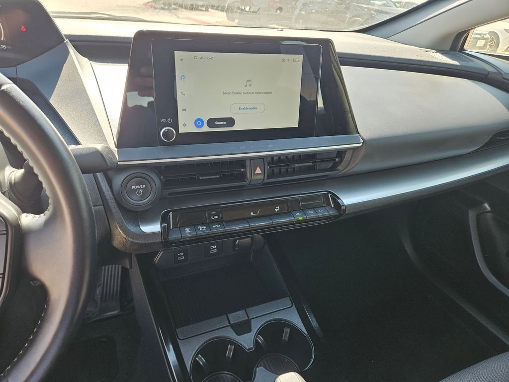 Thumbnail: 2024 Toyota Prius - 19