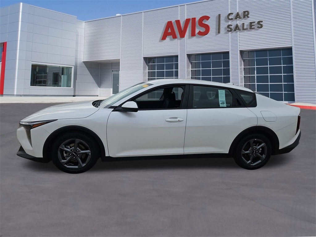 Thumbnail: 2025 Kia K4 - 2