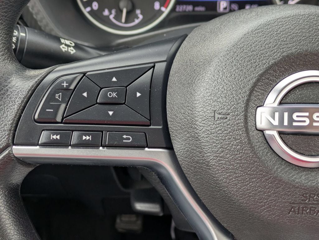 Thumbnail: 2025 Nissan Sentra - 20