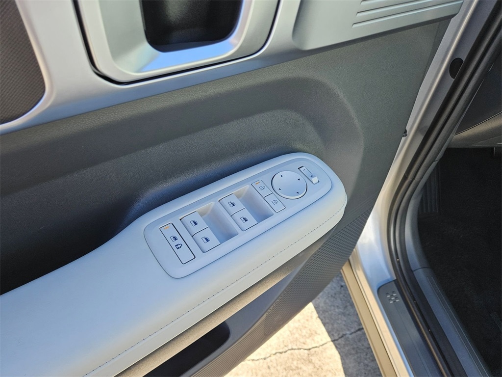 Thumbnail: 2025 Hyundai Santa Fe - 14