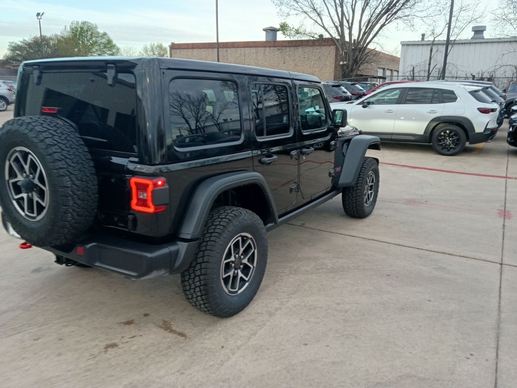 Thumbnail: 2025 Jeep Wrangler - 10