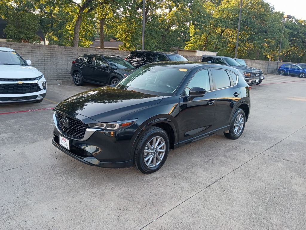 2025 Mazda CX-5's photo
